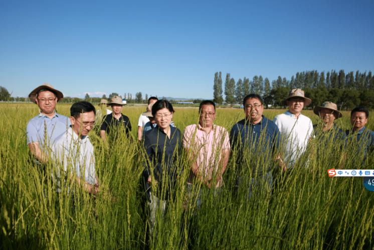 发展,7月4日,自治区科技厅厅长孙俊青带队赴中国农业科学院草原研究所